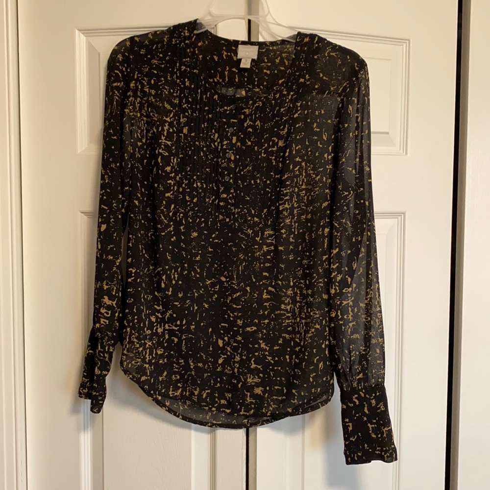 Converse brand blouse. Buttons up halfway. Black. Size S.